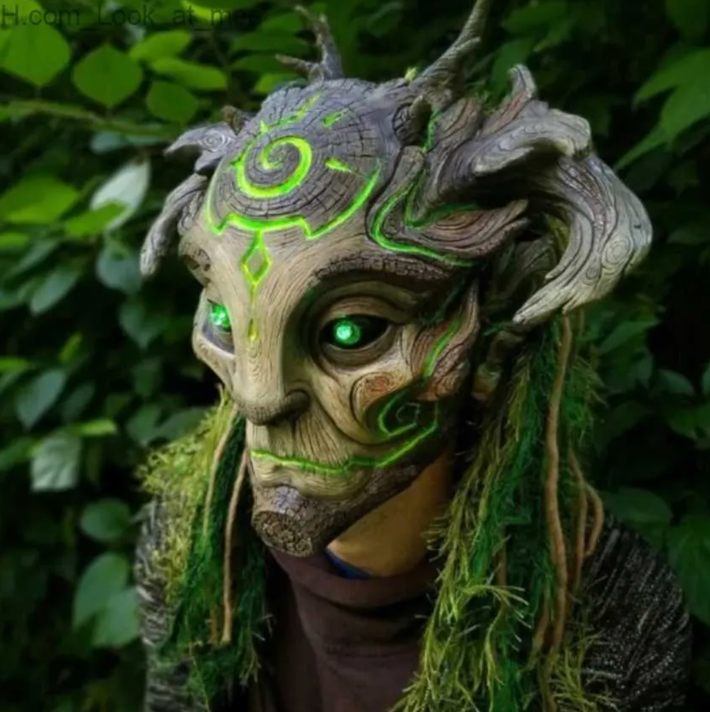 Treefolk Mask Deluxe Tree Man LED Mask – Spook Co